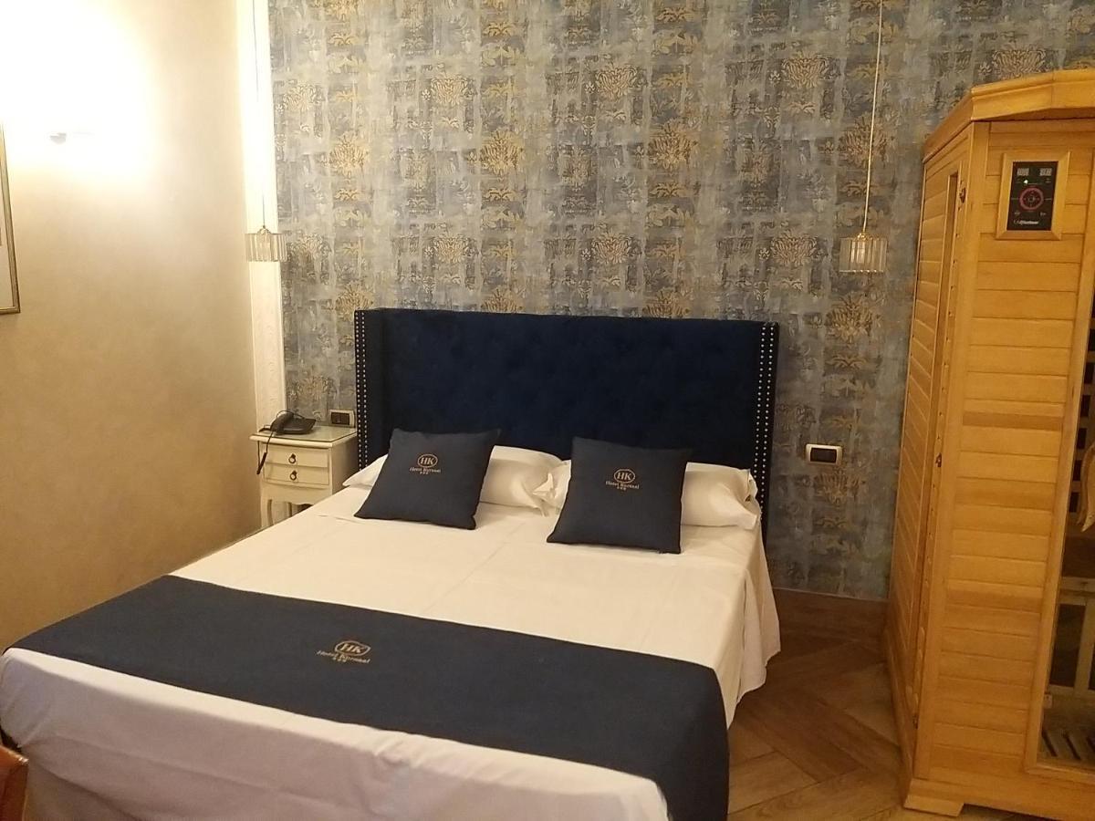 Hotel Kursaal Napels Buitenkant foto